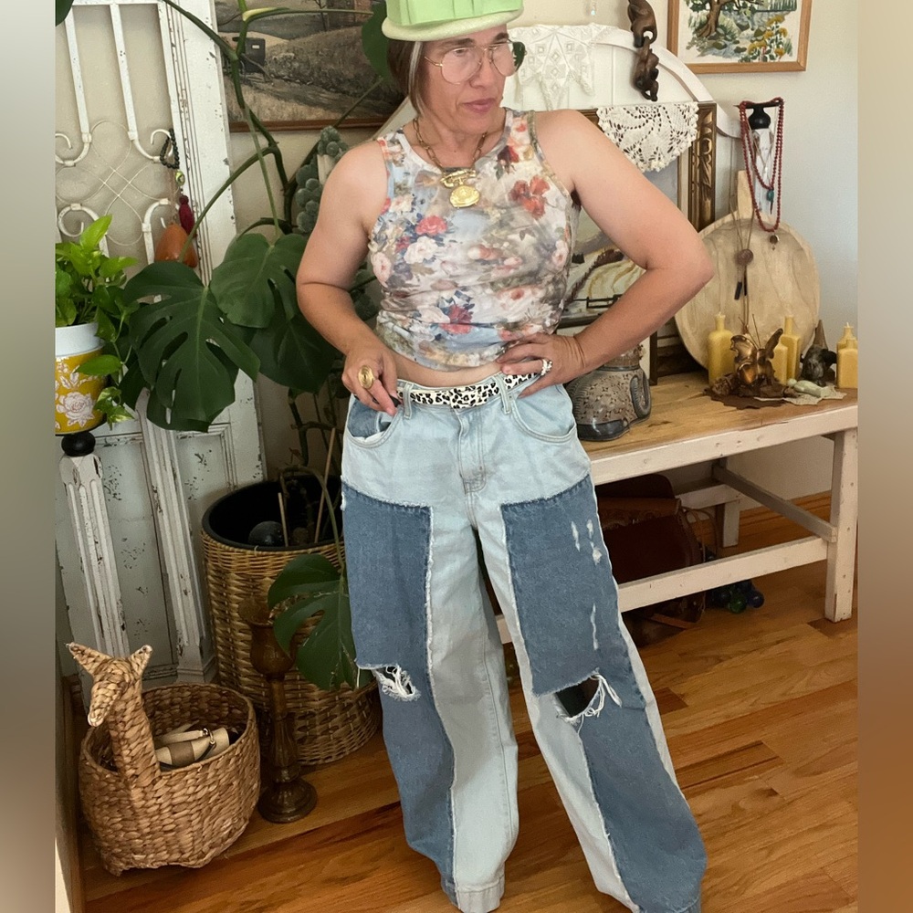 Reworked Denim forever 21 light wash baggy wide leg patchwork distressed jeans - Picture 2 of 10